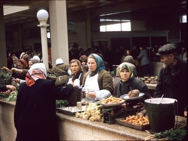 Сінний ринок, 1950-ті роки