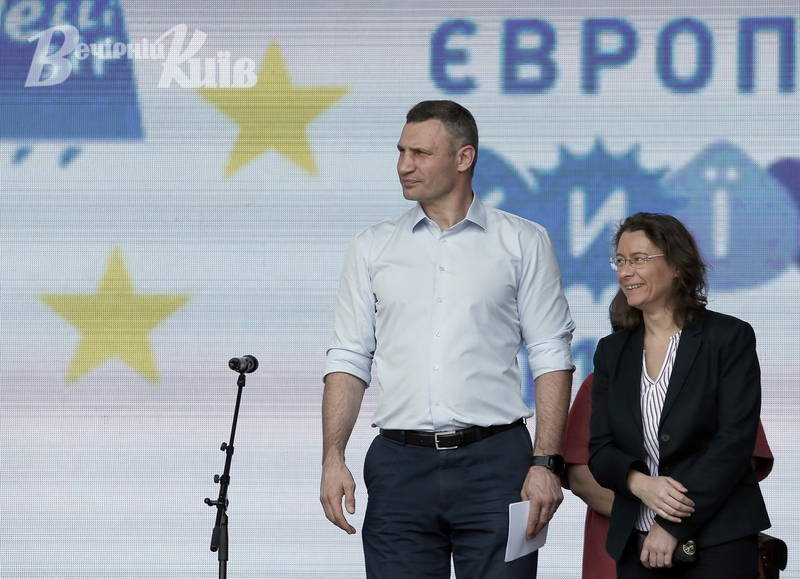 ДНІ ЄВРОПИ НА МИХАЙЛІВСЬКІЙ ПЛОЩІ