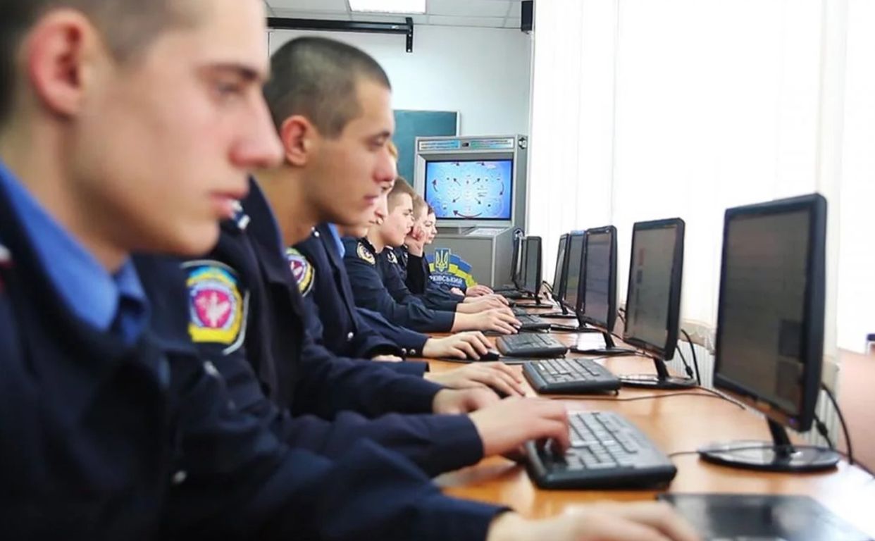 Кіберполіцію просять знайти можливості блокувати небезпечну інформацію