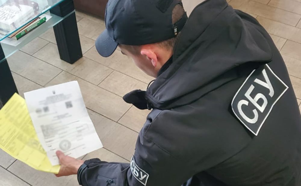 За свою послугу працівник хотів від 1000 до 1200 гривень. Фото ілюстративне