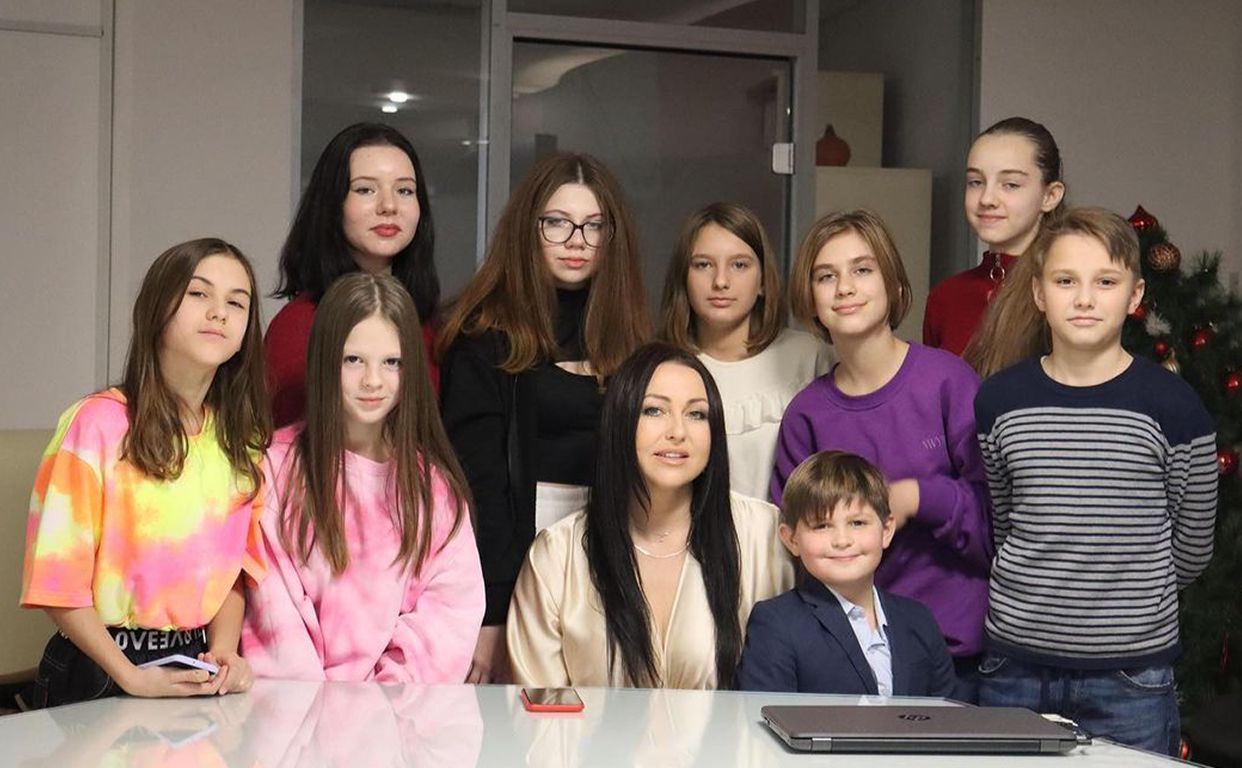 Дитяча школа журналістики — освітній проєкт на базі телеканалу «Київ». Фото: ТРК «Київ»