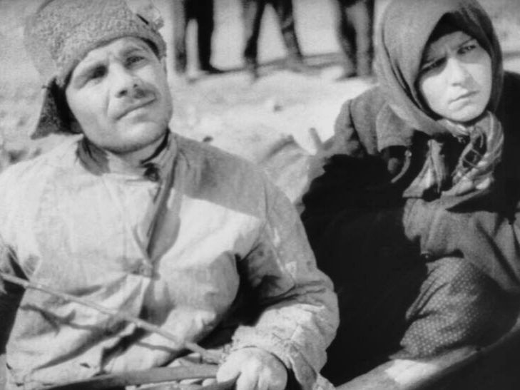 Кавалерідзе зафільмував про Перекопсько-Чонгарську операцію (1920), в ході якої Червона армія на чолі з загонами Нестора Махна перемогла Врангеля. Кадр із фільму