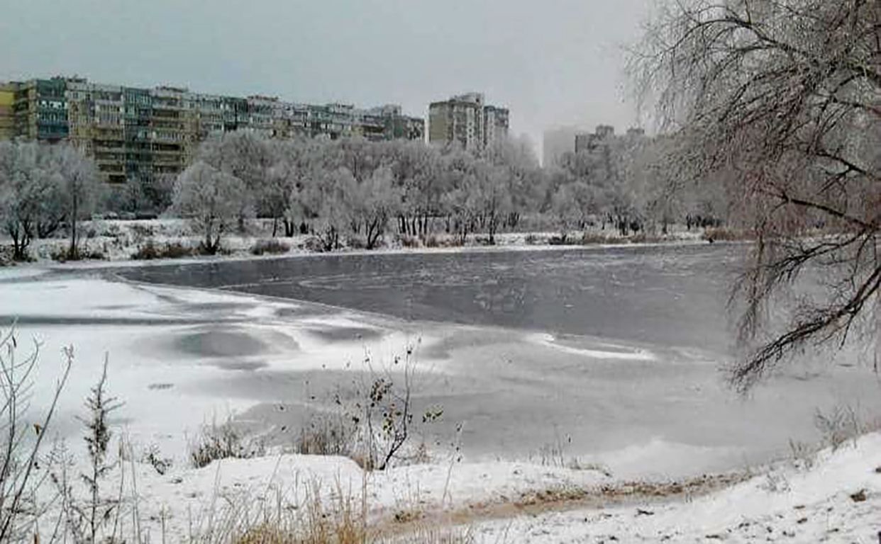 Озеро розташоване на вулиці Миколи Закревського. Фото: Лілія Пашинна