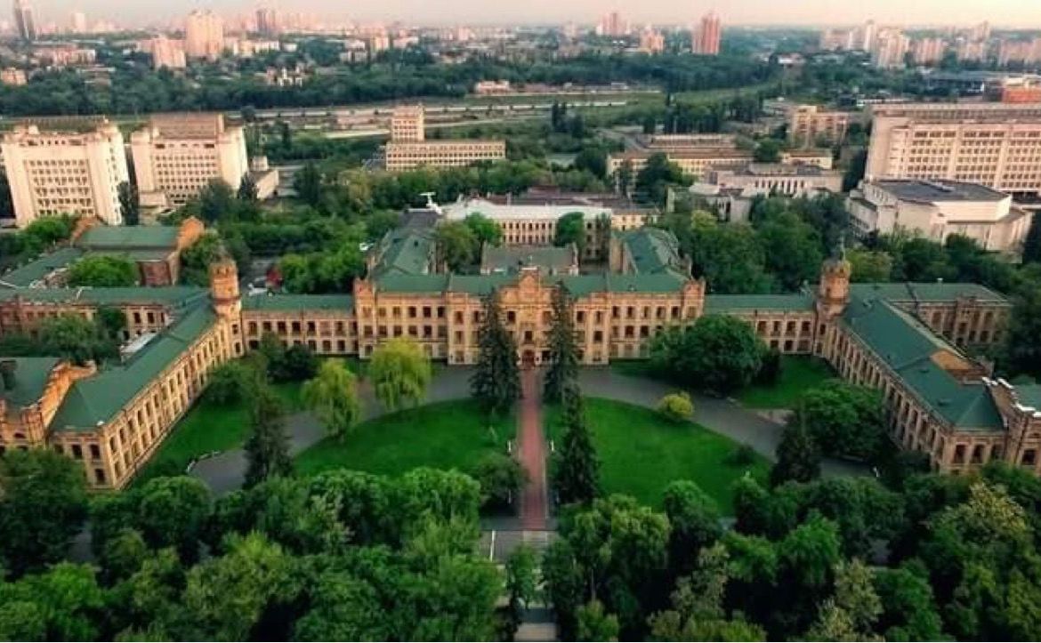КПІ ім. Сікорського у Києві. Фото з відкритих джерел