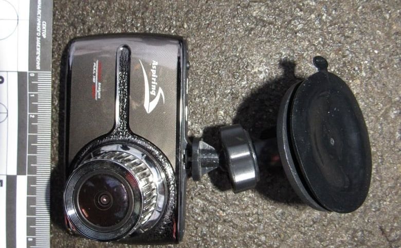У Києві чоловік обікрав автомобіль