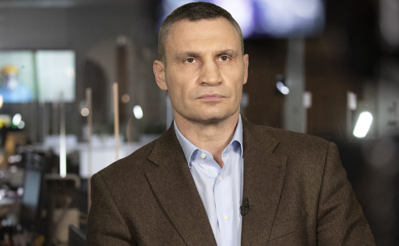Кличко просить киян сповіщати про підозрілі предмети та мітки. Фото: КМДА