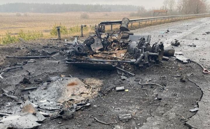 Все що залишилось від ворожої БМП. Фото: Генштаб ЗСУ
