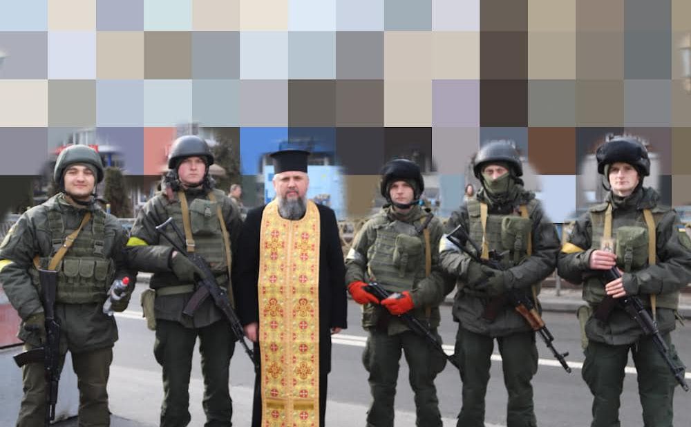 Митрополит Епіфаній і захисники столиці. Фото: ПЦУ
