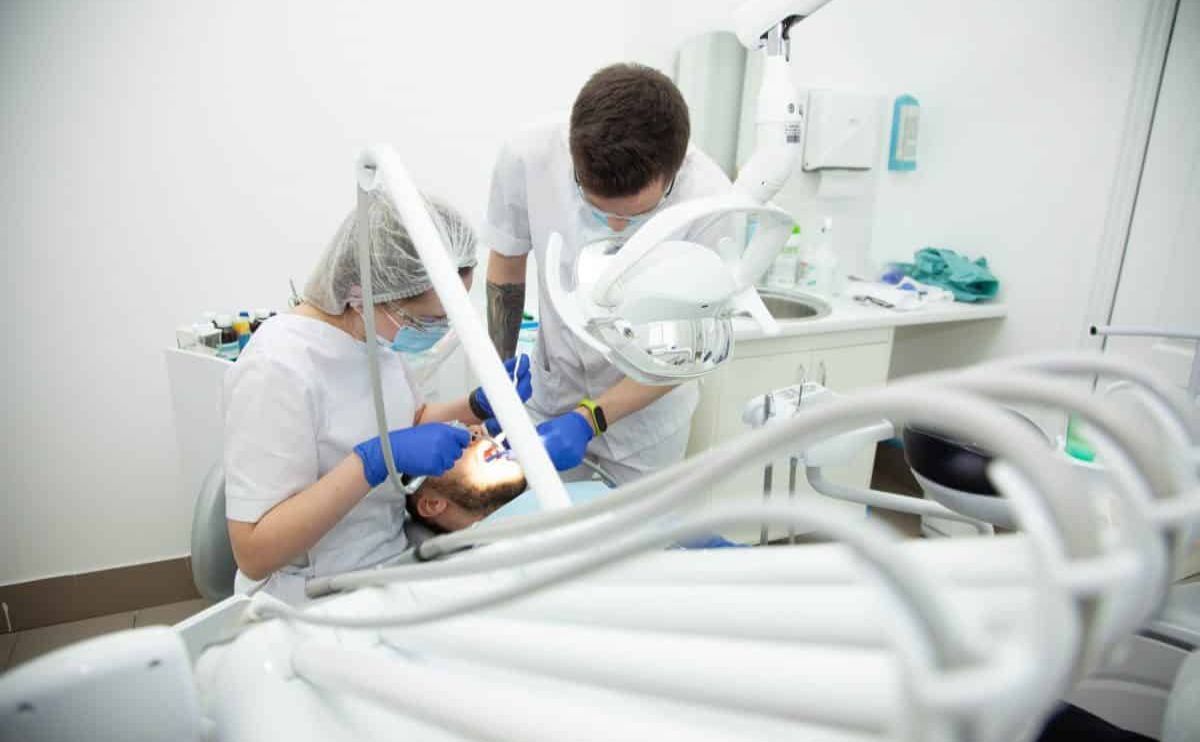 У місті працює 10 пунктів надання невідкладної стоматологічної допомоги. Фото з відкритих джерел