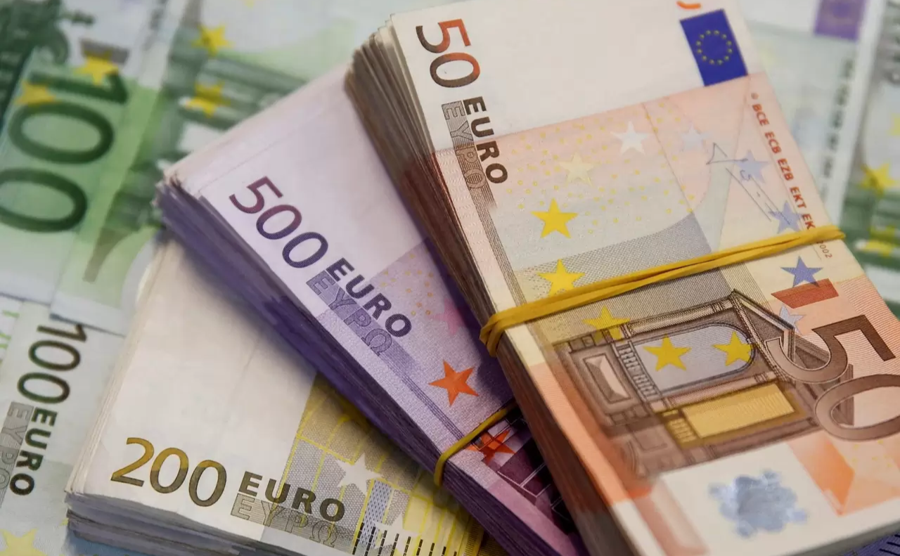 Сьогодні Україна отримає ще 300 млн євро від ЄС: на що підуть гроші