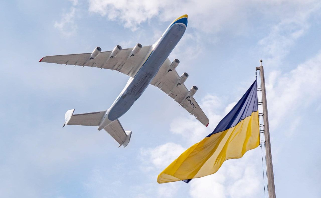 «Мрія» над Києвом. Фото: ДП «Антонов»