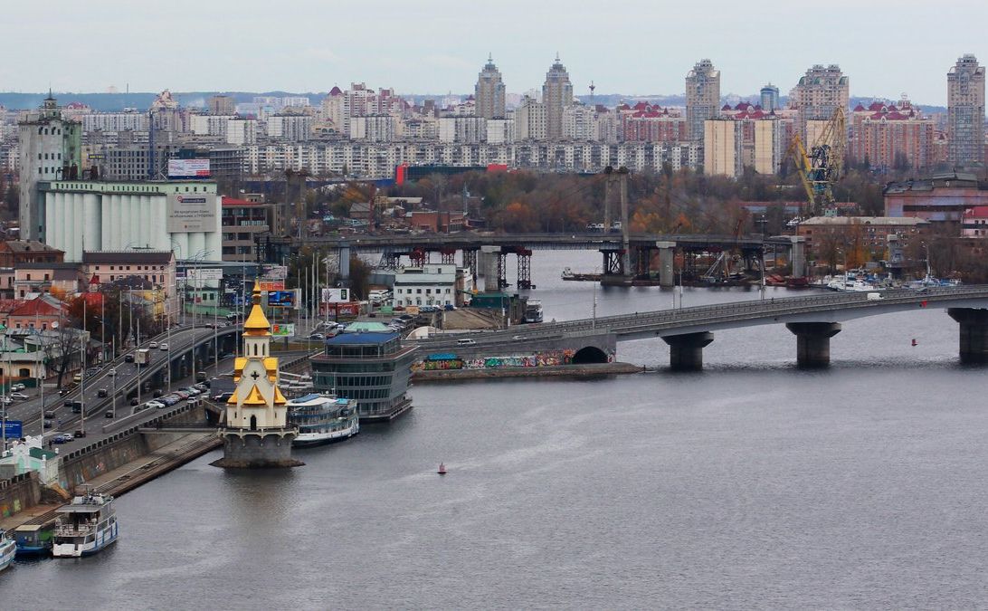Київ — під прицілом, Київ живе й обороняється Фото: З відкритих джерел