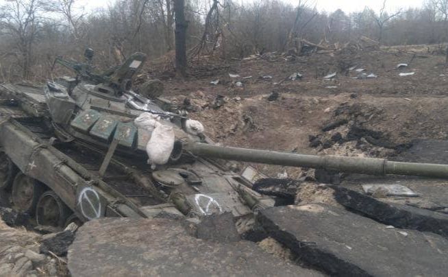 Українські захисники знищили 597 ворожих танків. Фото: ЗСУ