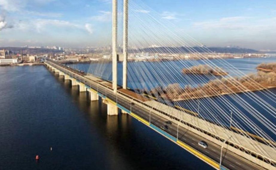 Південний міст став до роботи. Фото з архіву «Вечірнього Києва»