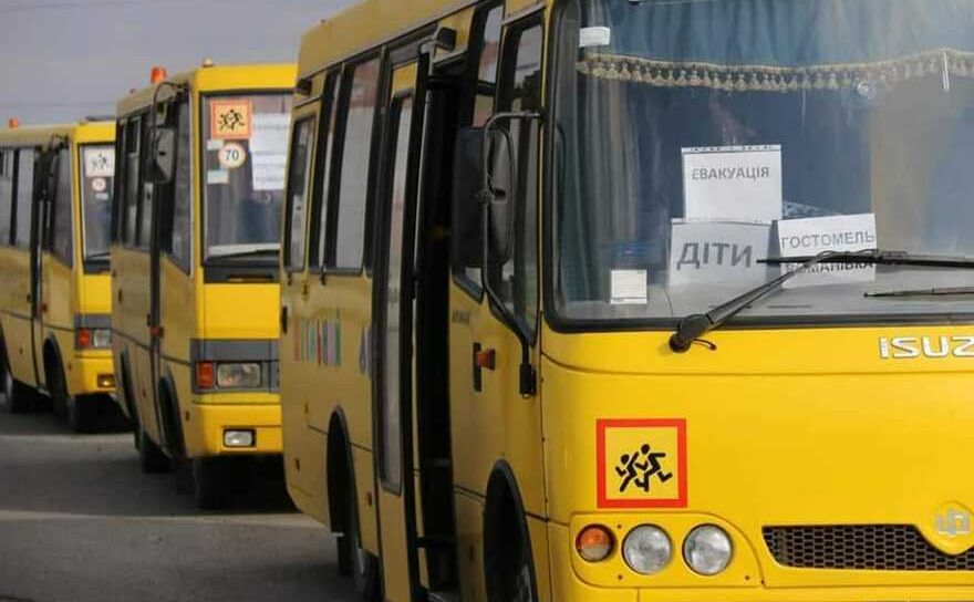 Бот допоможе дізнатися про евакуацію з зони бойових дій. Фото з відкритих джерел