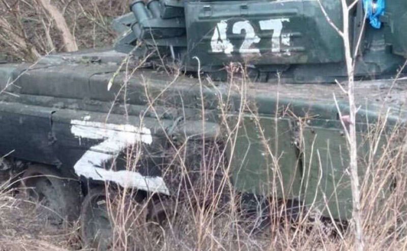 Окупанти наносять на свою техніку латинські букви «Z», «V» та «O»