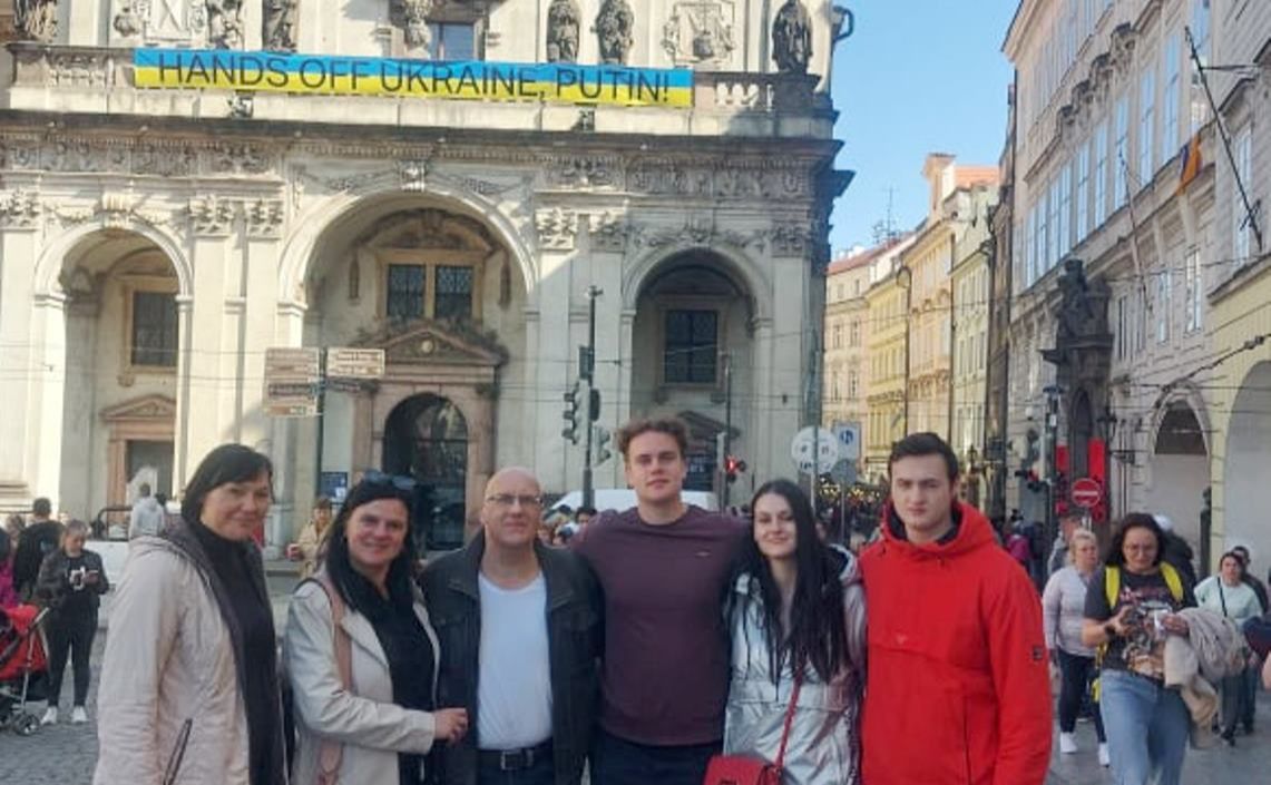 Ріхард Старий з сім`єю українців у Празі