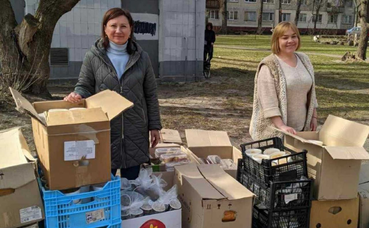 У Дніпровському районі допомогу надають всім, хто звертається