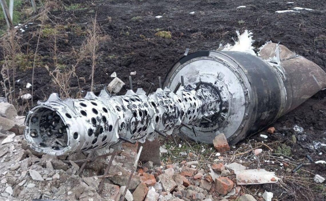 Збита ворожа ракета. Фото з відкритих джерел