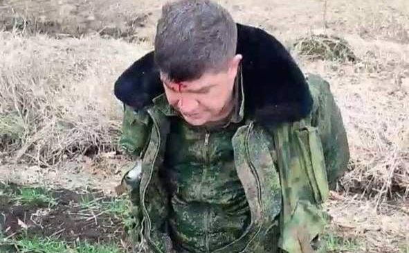 Полонений льотчик-винищувач на Су-35С бомбив Конотоп, Куп’янськ, Ізюм та Волноваху. Фото: ГПУ