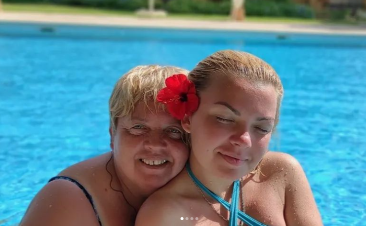 Загибла Ірина з донькою Ольгою. Фото: інстаграм Ольги