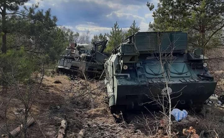 Покинута техніка ворога. Фото: Генштаб ЗСУ