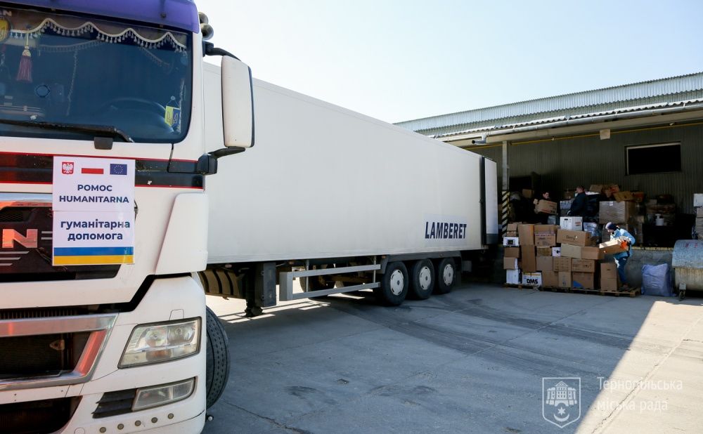 Для України від громадян та корпорацій з різних куточків світу надіслали 924 млн доларів. Фото: Офіс президента