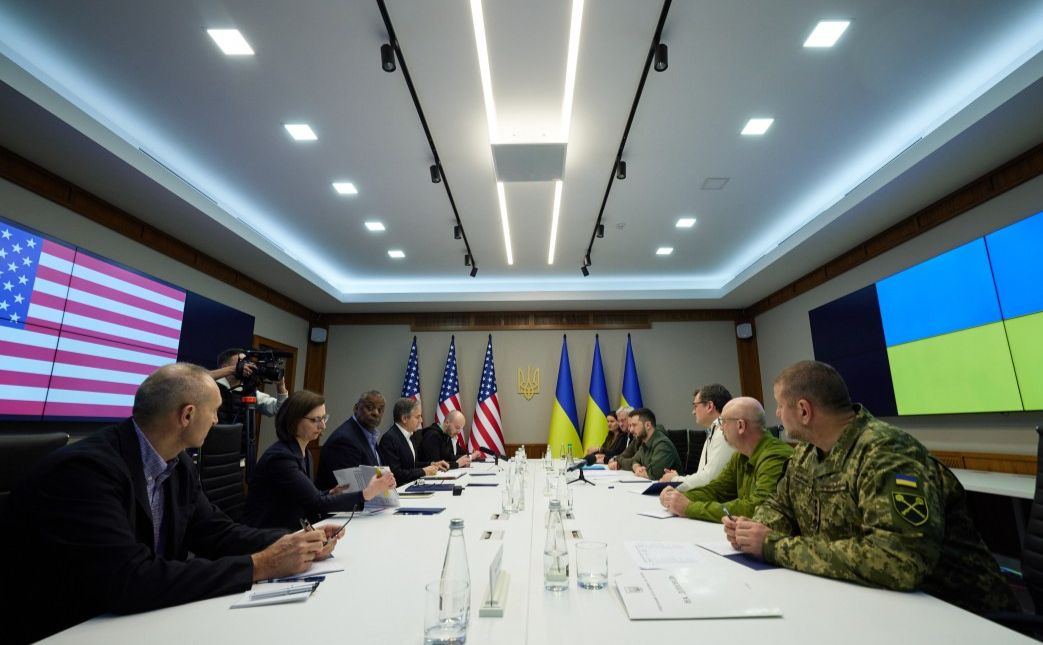 Володимир Зеленський та його команда зустрілись з делегацією США. Фото: ОП