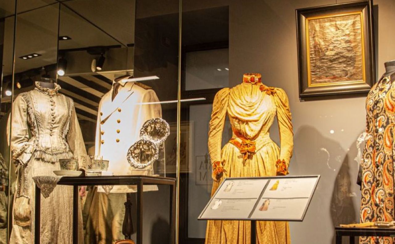 Музей присвячений міській моді України 1830-1920 років. Фото: Victoria Museum