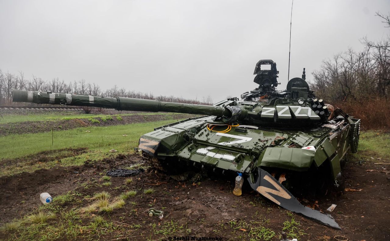 Знищена техніка ворога. Фото з відкритих джерел