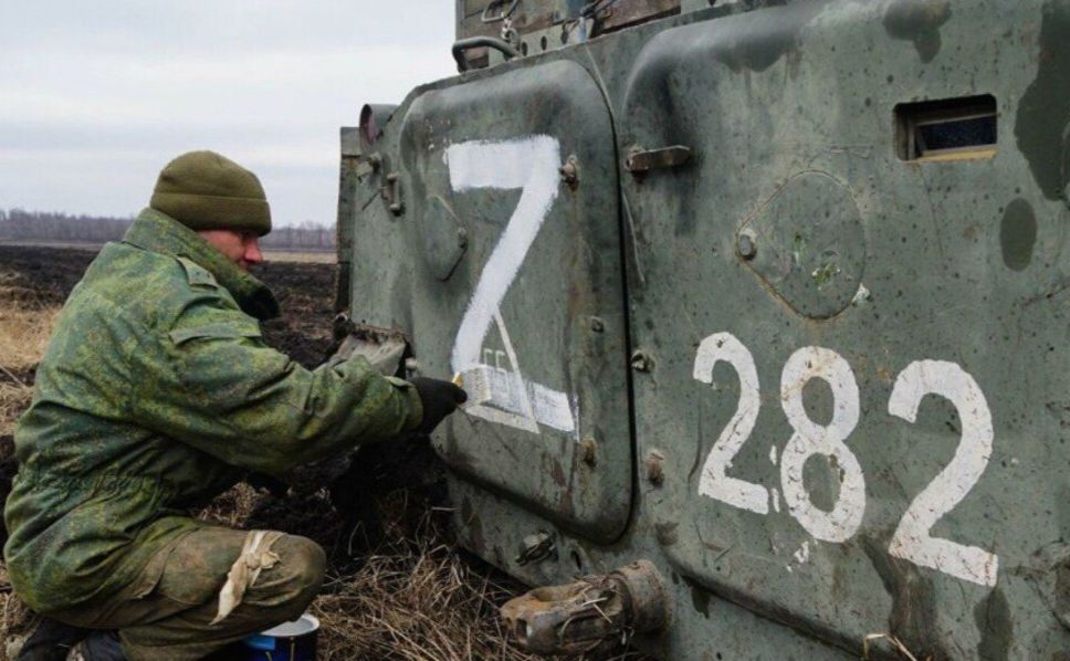 Для Маріуполя рашисти вже замовили російські печатки. Фото: ілюстративне