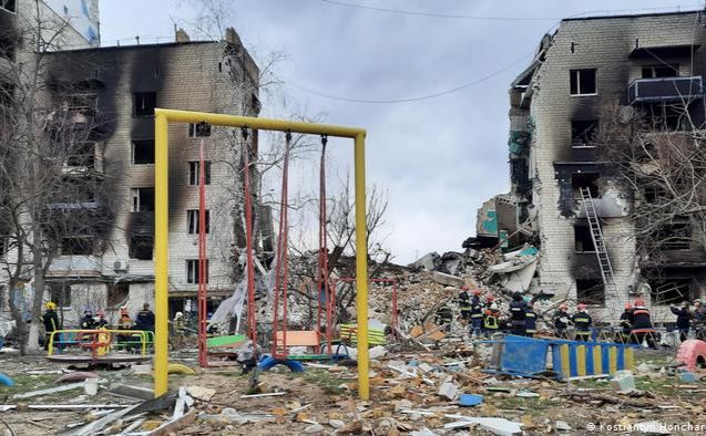 У Бородянці аварійні служби постійно ремонтують пориви мереж. Фото: DW