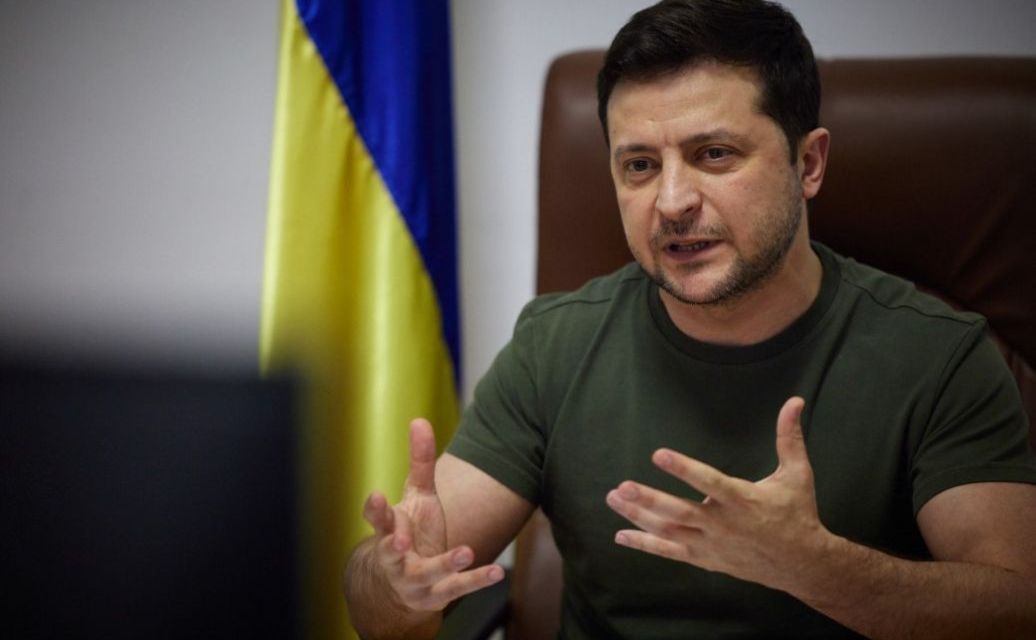 Президент України нагадує, що попереду непрості вихідні дні. Фото: Офіс Президента