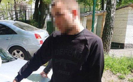 23-річний молодик продавав психотропи. Фото: Київська міська прокуратура