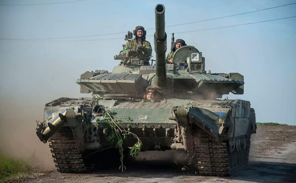 На трофейній техніці у бій з окупантом. Фото: Генштаб ЗСУ