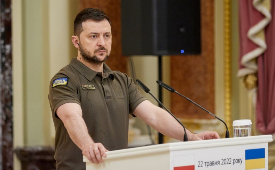 Президент України прокоментував петицію про дозвіл на виїзд за кордон чоловікам призовного віку. Фото: з відкритих джерел