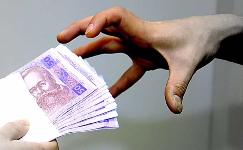 Зловмисник оцінив життя двох людей у 10 тисяч гривень. Фото з відкритих джерел