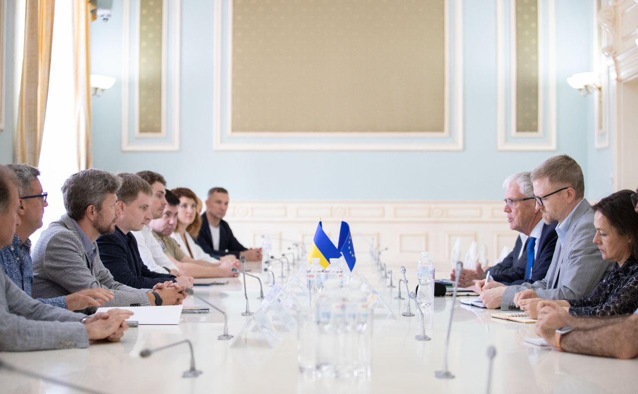 Сторони обговорили питання взаємодії між Конгресом, столицею та Асоціацію міст України. Фото: Олексій Самсонов