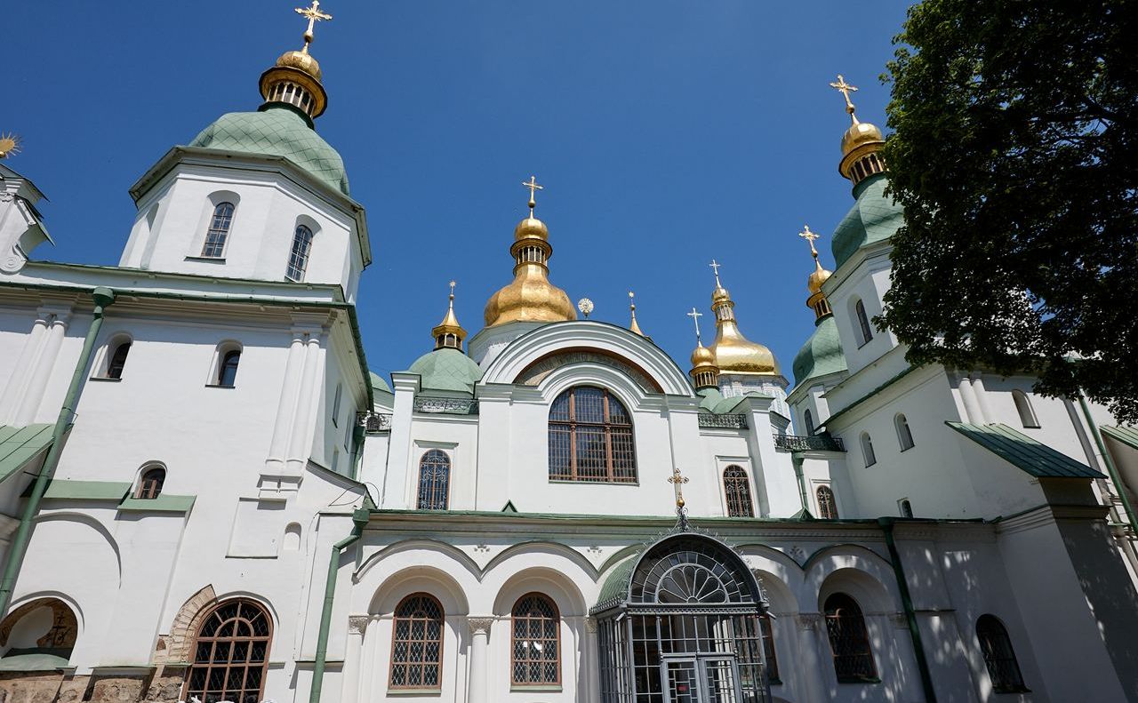 Софіївський собор, храм, побудований на початку 11 століття у центрі Києва.