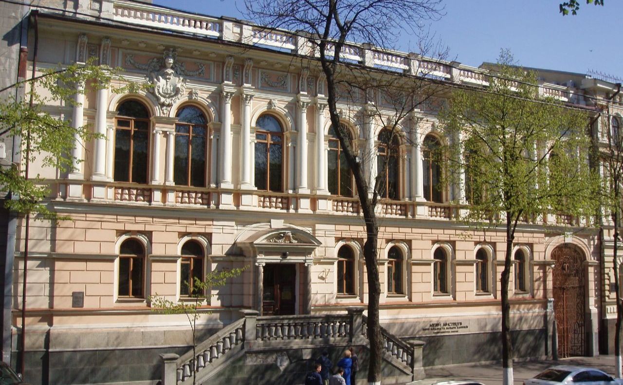 У середу, 8 червня, музей Ханенків вже прийме відвідувачів.