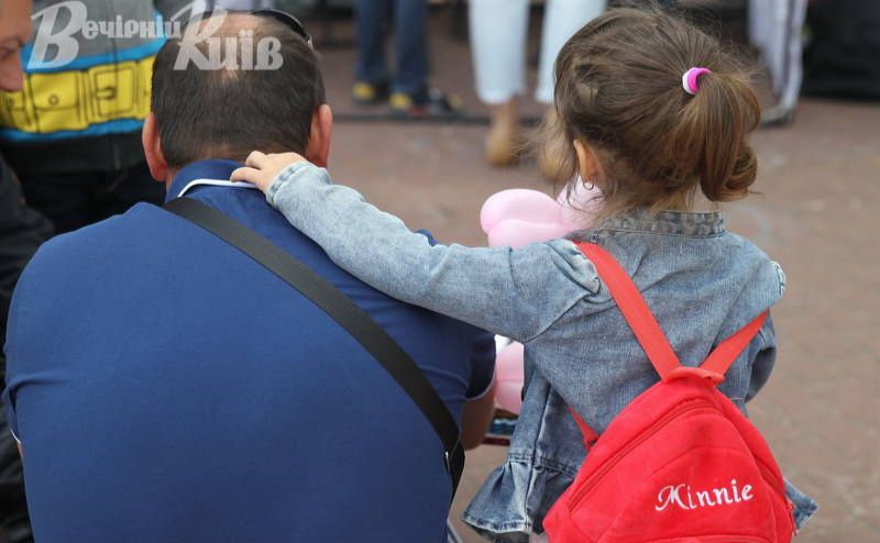 Неповні сім’ї у столиці не лишають на самоті. Фото: Борис Корпусенко