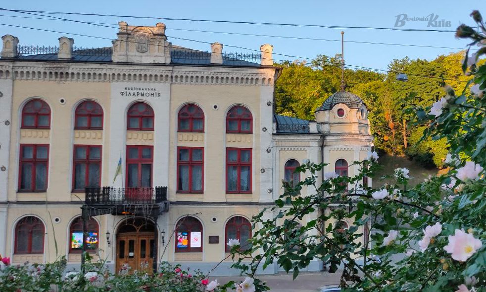 Концерти можна послухати як наживо, так і в онлайн трансляції. Фото автора