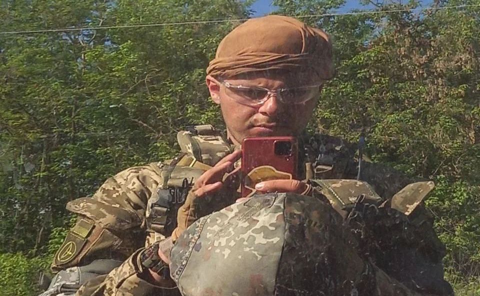 Роман Ткаченко. Фото: Військові ЛГБТ та наші союзники Ukrainian LGBT Soldiers and our Allies