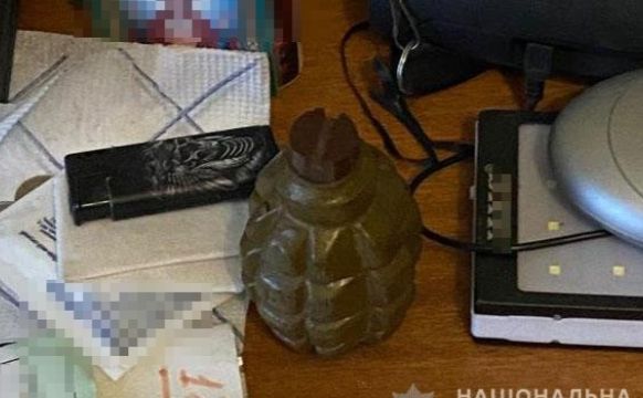 Вилучені докази. Фото: Нацполіція