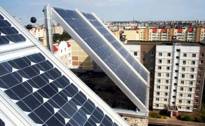 За рік у місті з’явилось 30 нових СЕС. Фото: YASNO