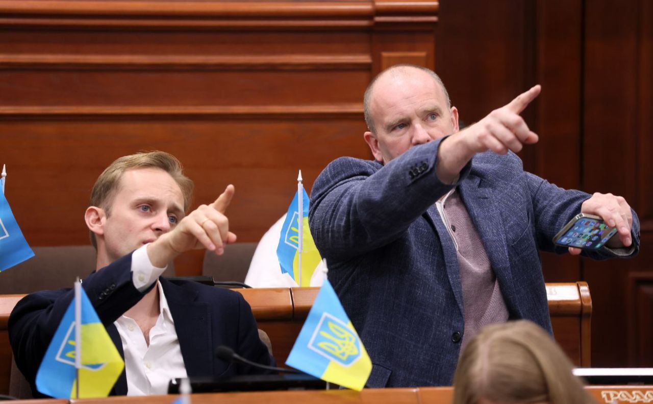 Під час засідання сесії. Фото: Борис Корпусенко