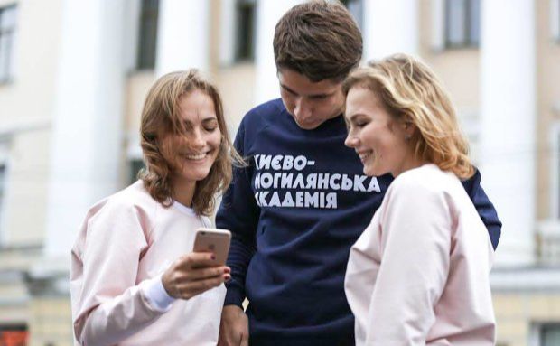 У програмі — квести, танці, ярмарок і вистава. Фото з відкритих джерел