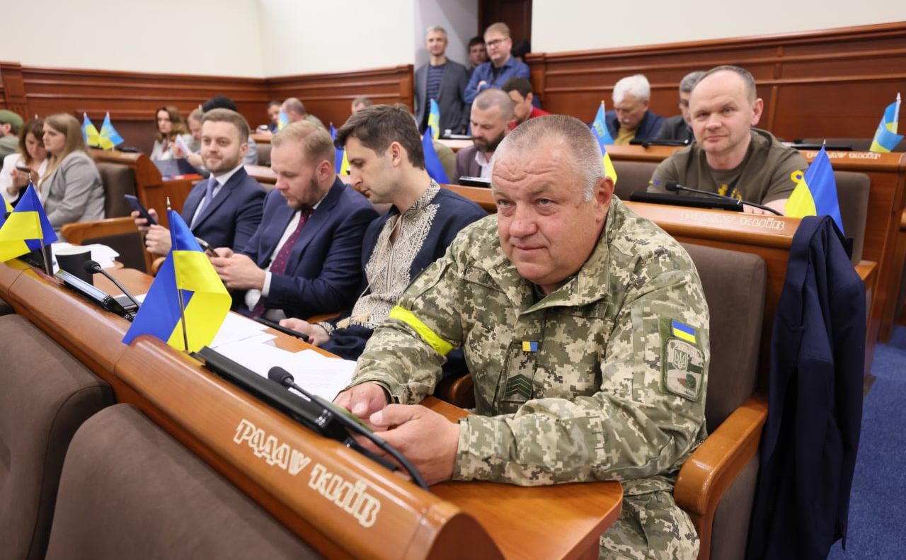 Олександр Міщенко приїхав на сесію Київради. Фото: Борис Корпусенко
