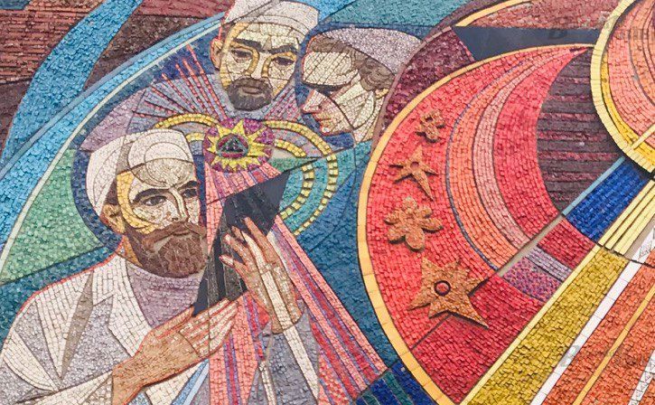 Фрагмент панно «Перемога» в Національному інституті раку. Фото: Тетяна Асадчева