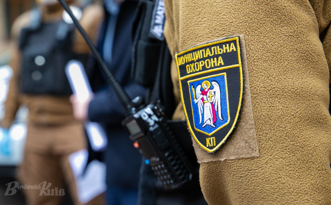 За минулий тиждень муніципали виявили 15 людей з ознаками наркотичного сп’яніння. Фото: «Вечірній Київ»